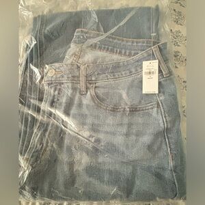 Old Navy WOW High Rise Wide Leg Jeans (Short inseam)